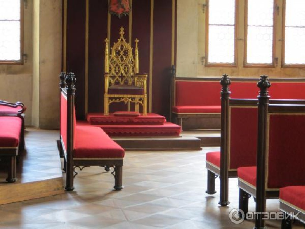 тронный зал в Старом Дворце, пражского града