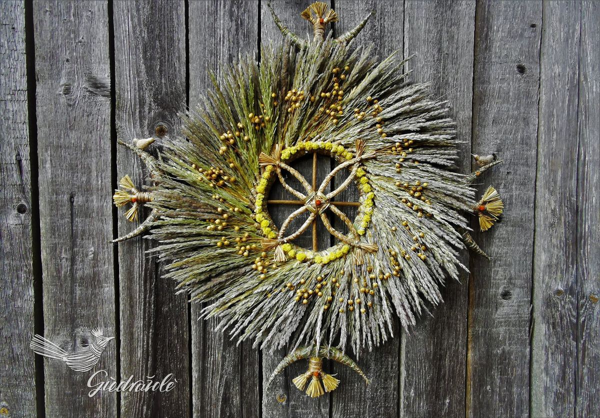 Плетение из травы-Гинтвиле Гедрайтене