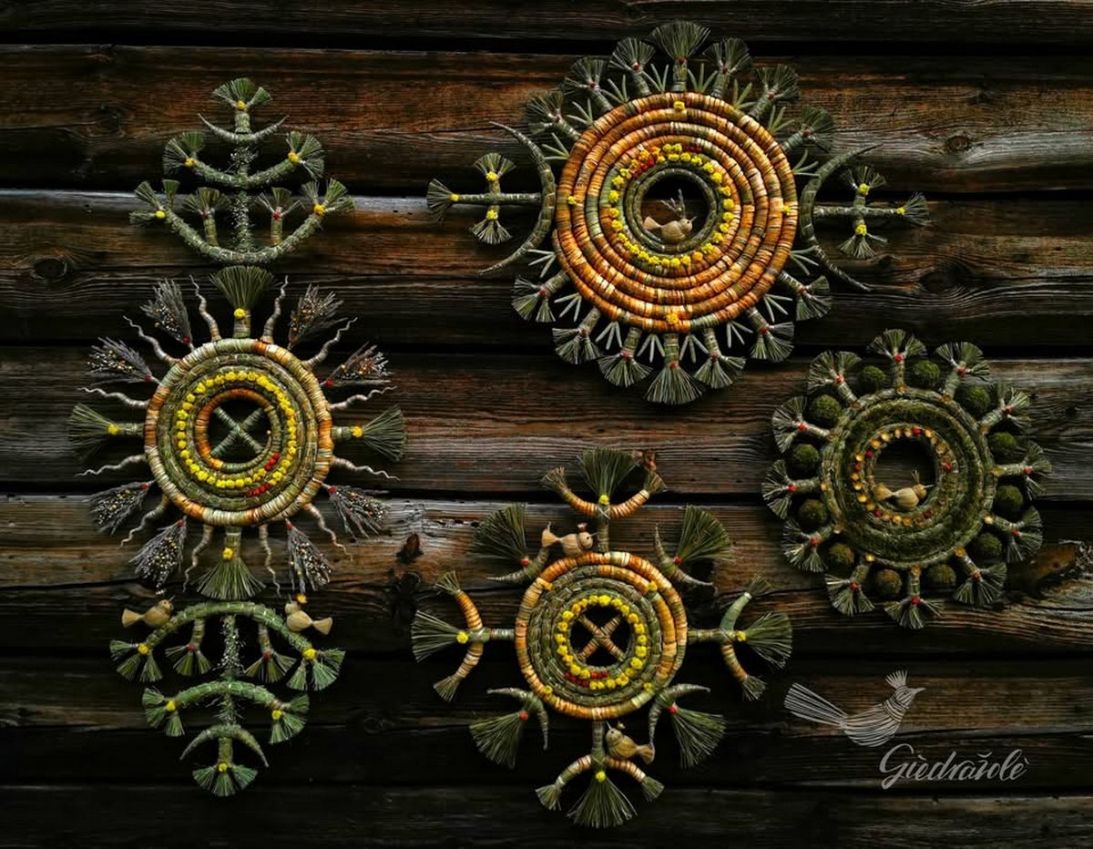 Плетение из травы-Гинтвиле Гедрайтене