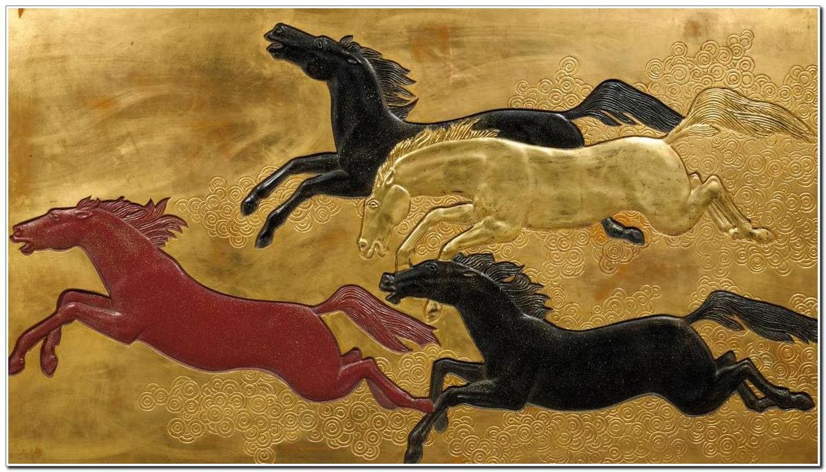 Покорение коня, панель с лаком, сусальным золотом и золотой пудрой
