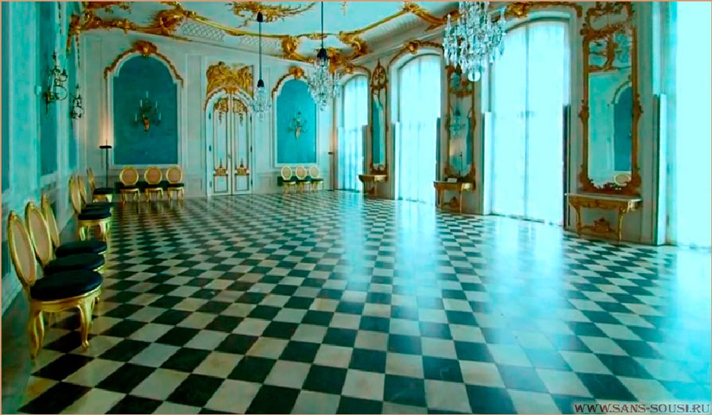 Голубой зал в Новых палатах 