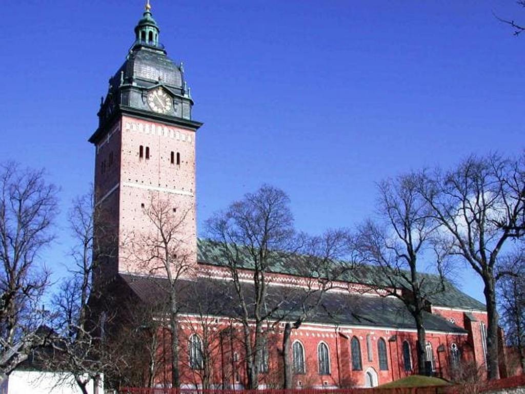Собор «Strängnäs» в Швеции, где были украдены драгоценности.